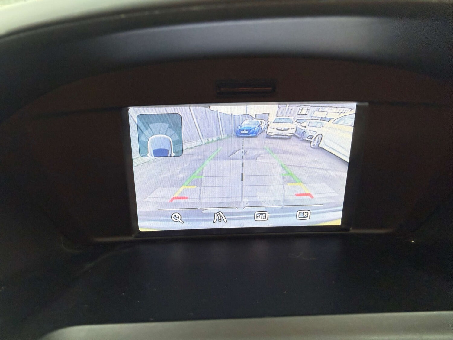 Used Ford Kuga 2015 for sale - 77704043: Photo 32