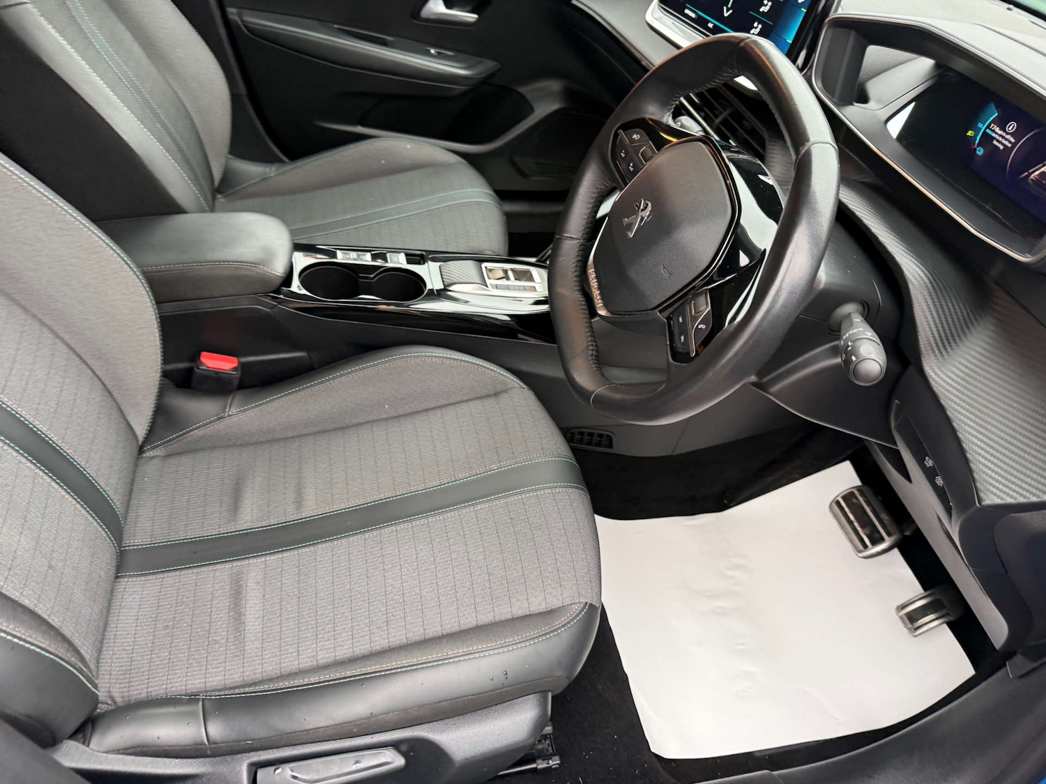 Used Peugeot 208 2022 for sale - 77446388: Photo 22