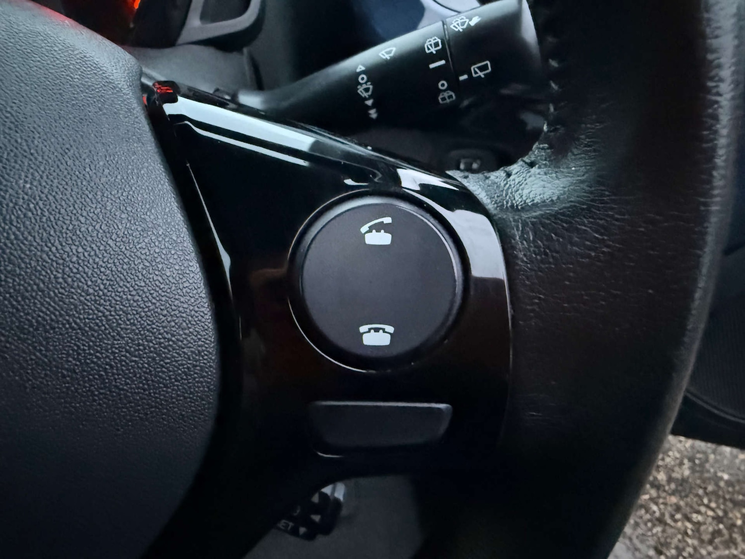 Used Toyota AYGO 2015 for sale - 77236274: Photo 22