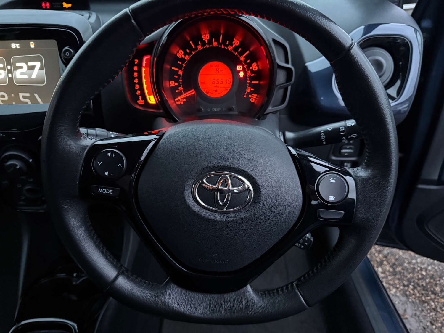 Used Toyota AYGO 2015 for sale - 77236274: Photo 24