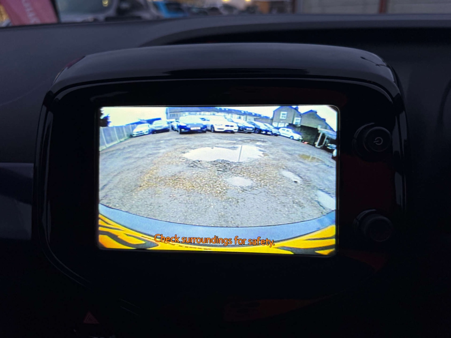 Used Toyota AYGO 2015 for sale - 77236274: Photo 28