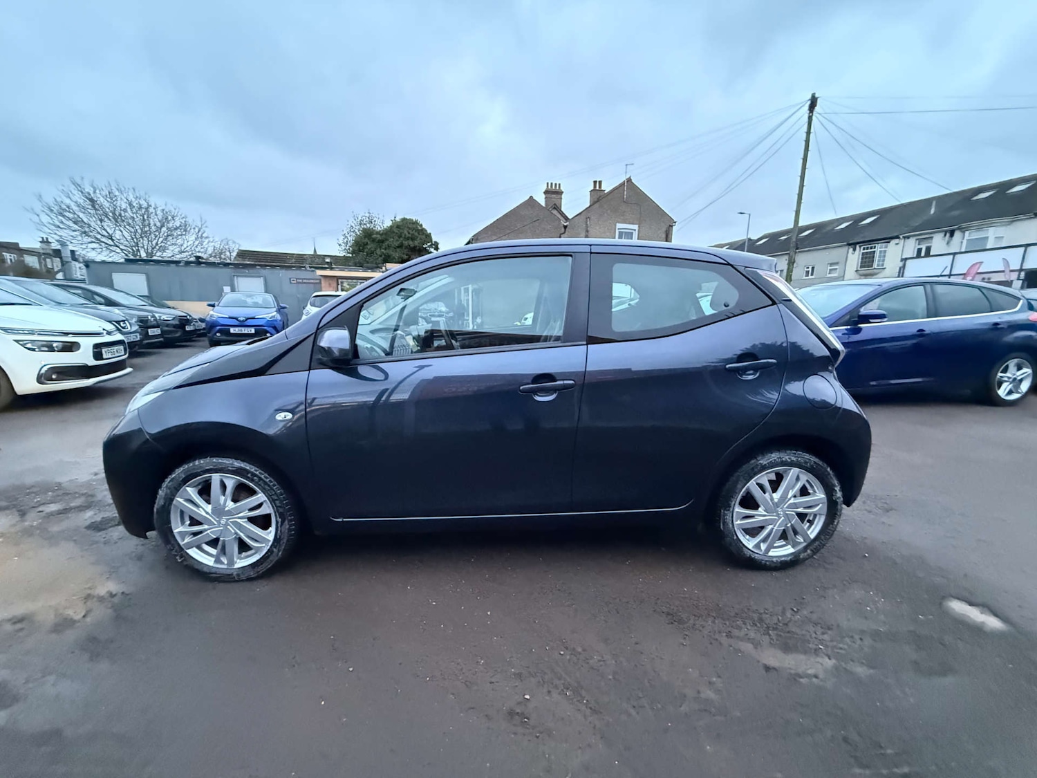 Used Toyota AYGO 2015 for sale - 77236274: Photo 8