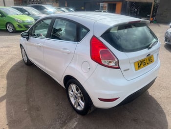 Used Ford Fiesta 2016 for sale - 79760141: Photo