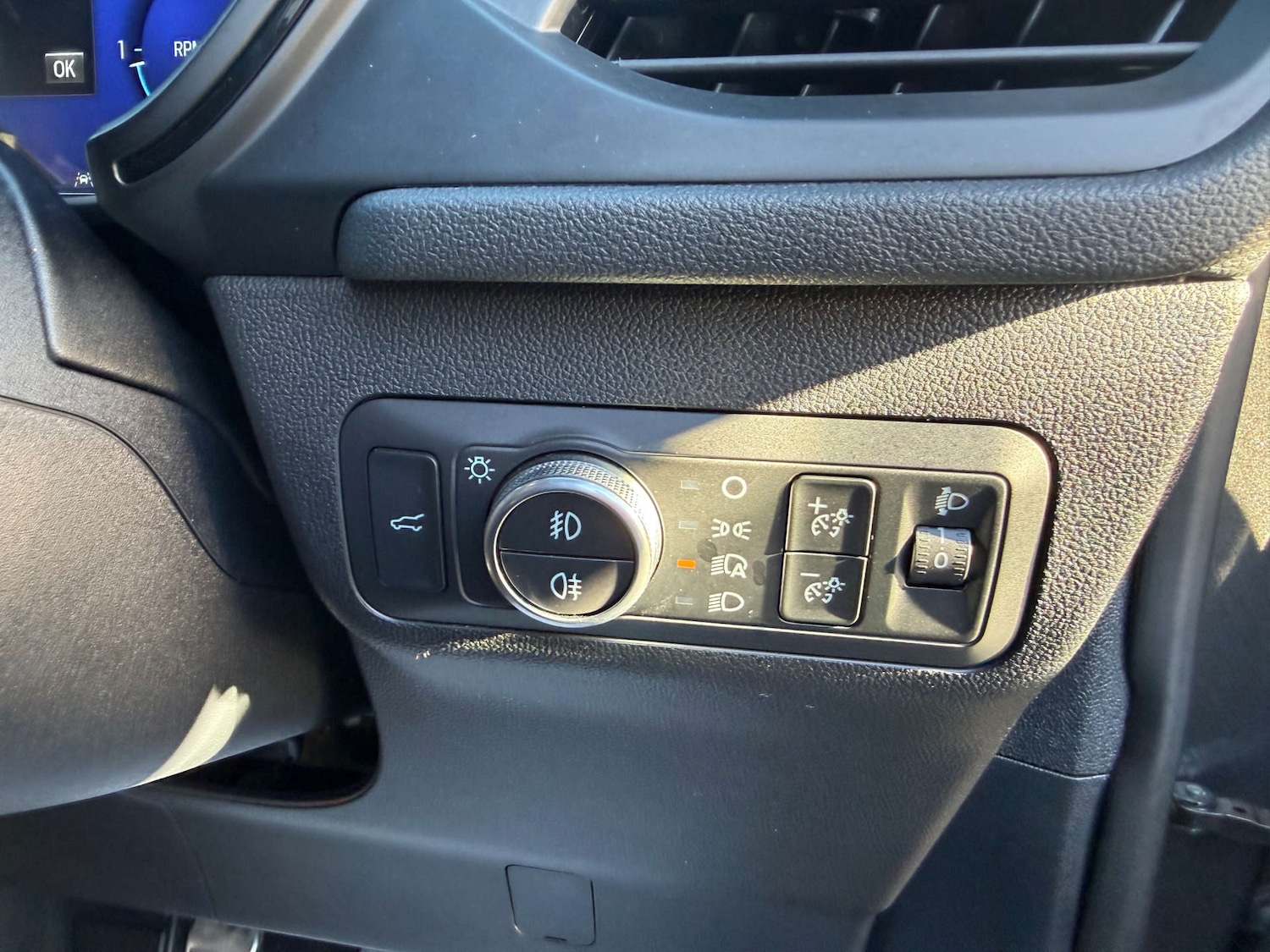 Used Ford Kuga 2020 for sale - 77104160: Photo 30