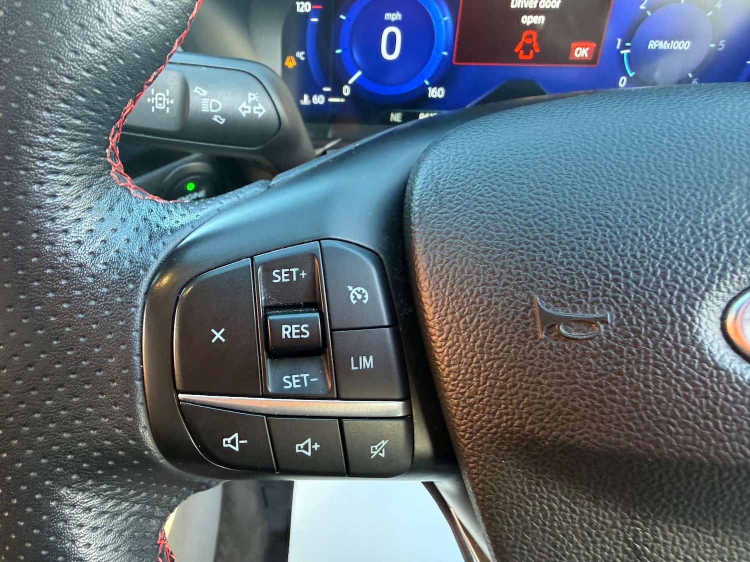 Used Ford Kuga 2020 for sale - 77104160: Photo 32