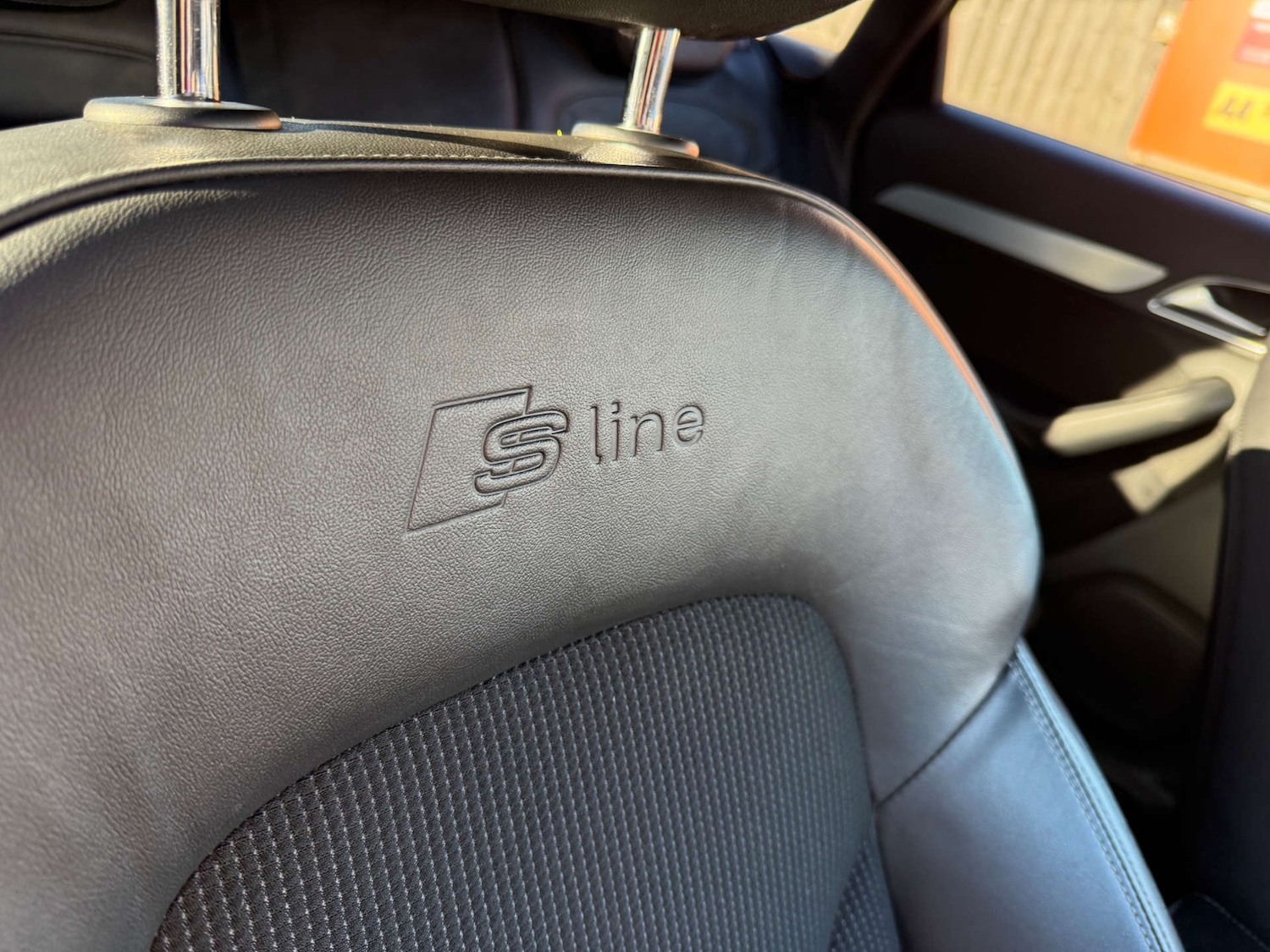 Used Audi Q3 2013 for sale - 76757129: Photo 28