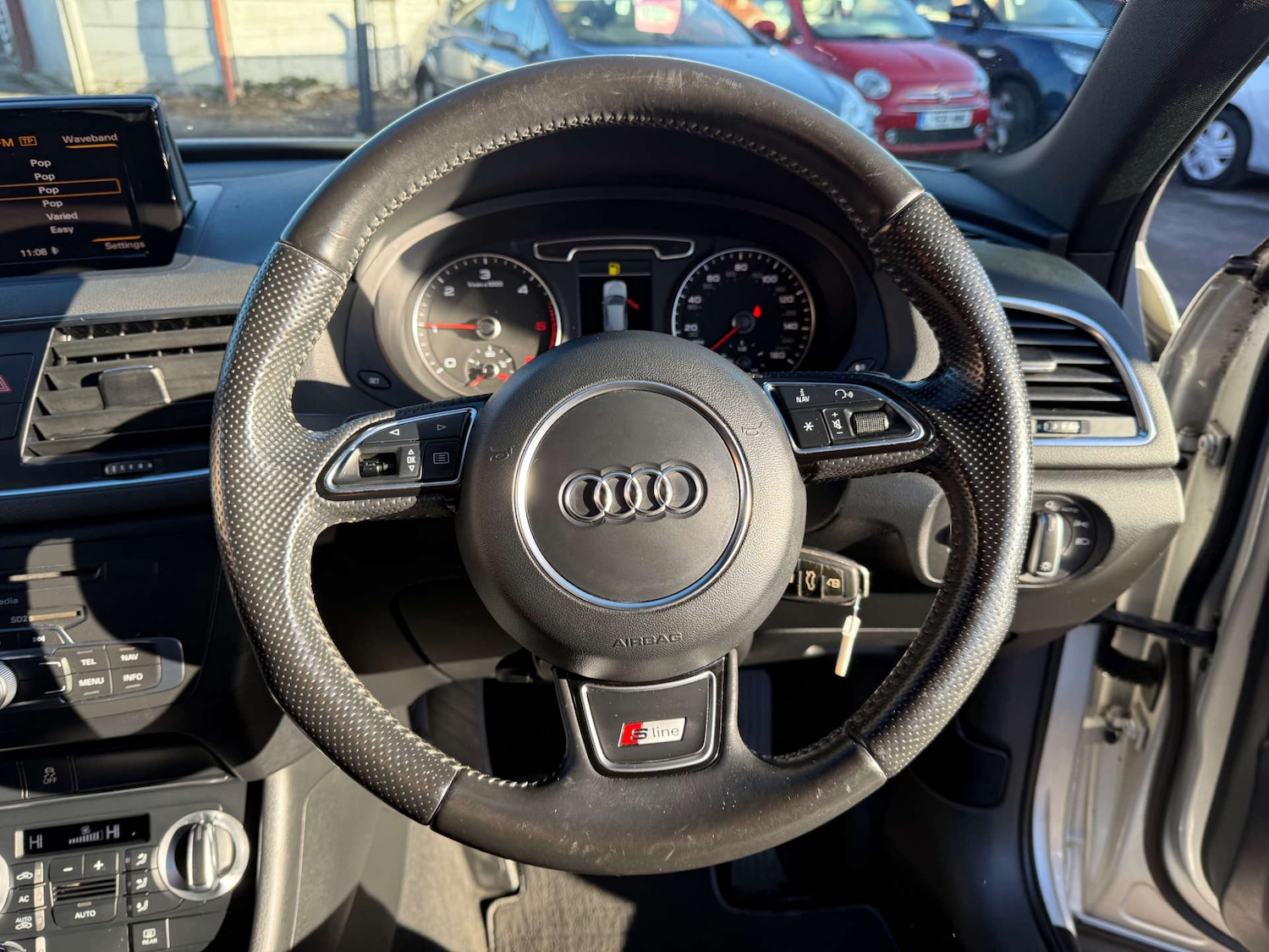 Used Audi Q3 2013 for sale - 76757129: Photo 31