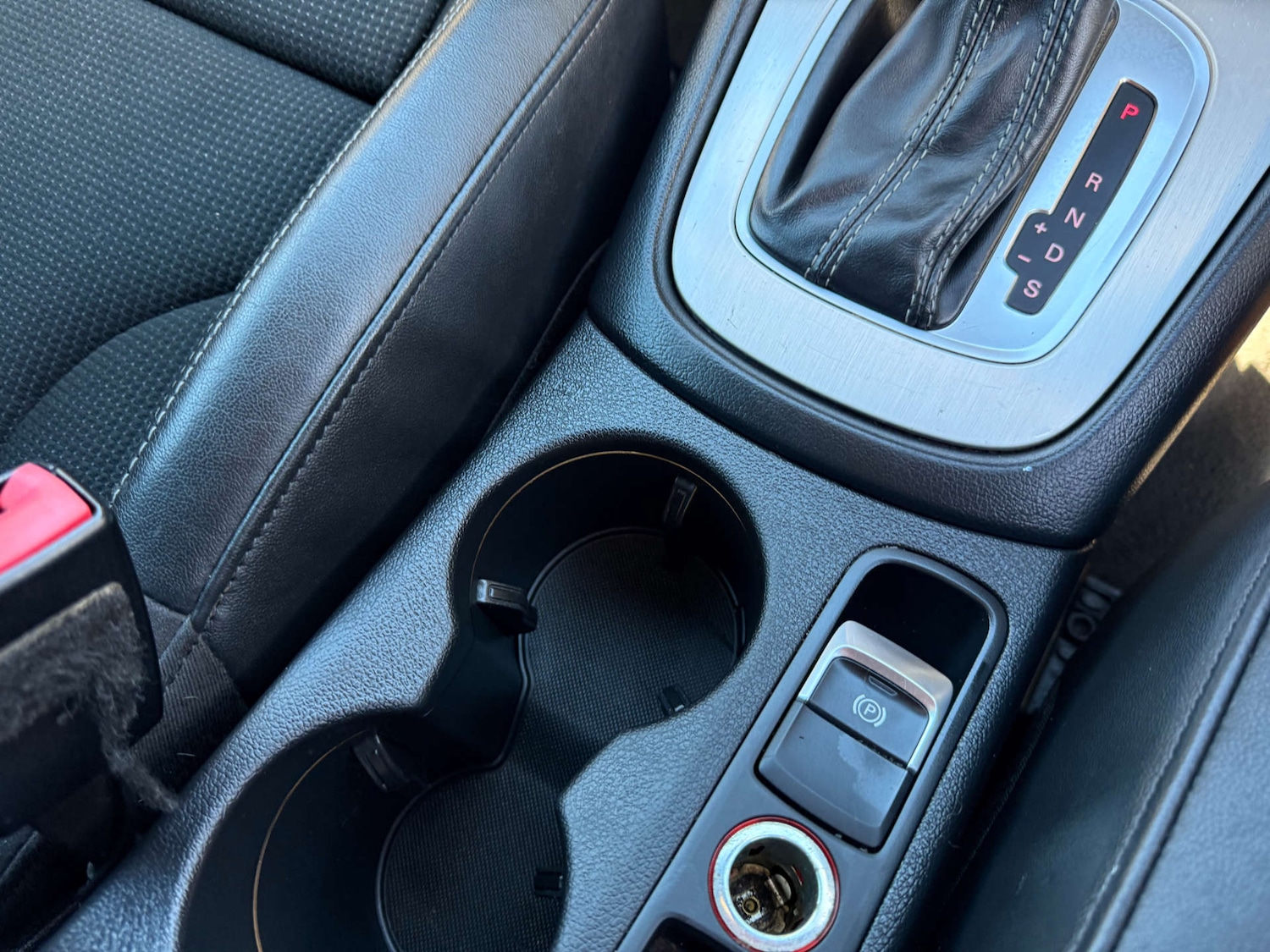 Used Audi Q3 2013 for sale - 76757129: Photo 43