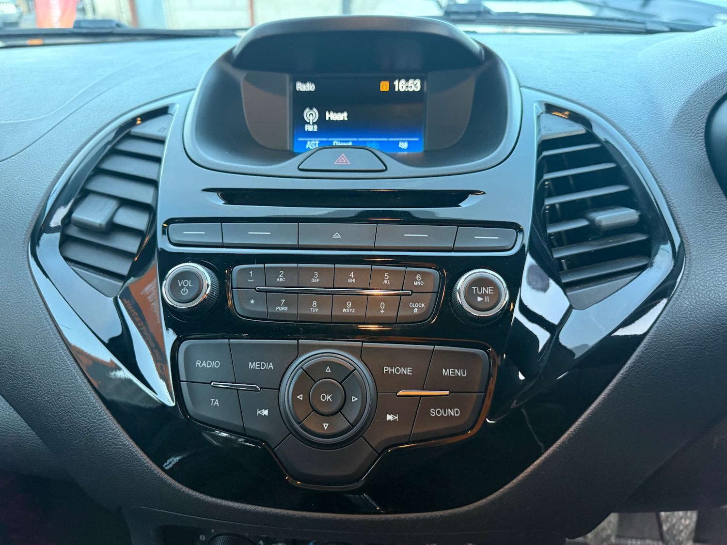 Used Ford Ka+ 2018 for sale - 77161978: Photo 28