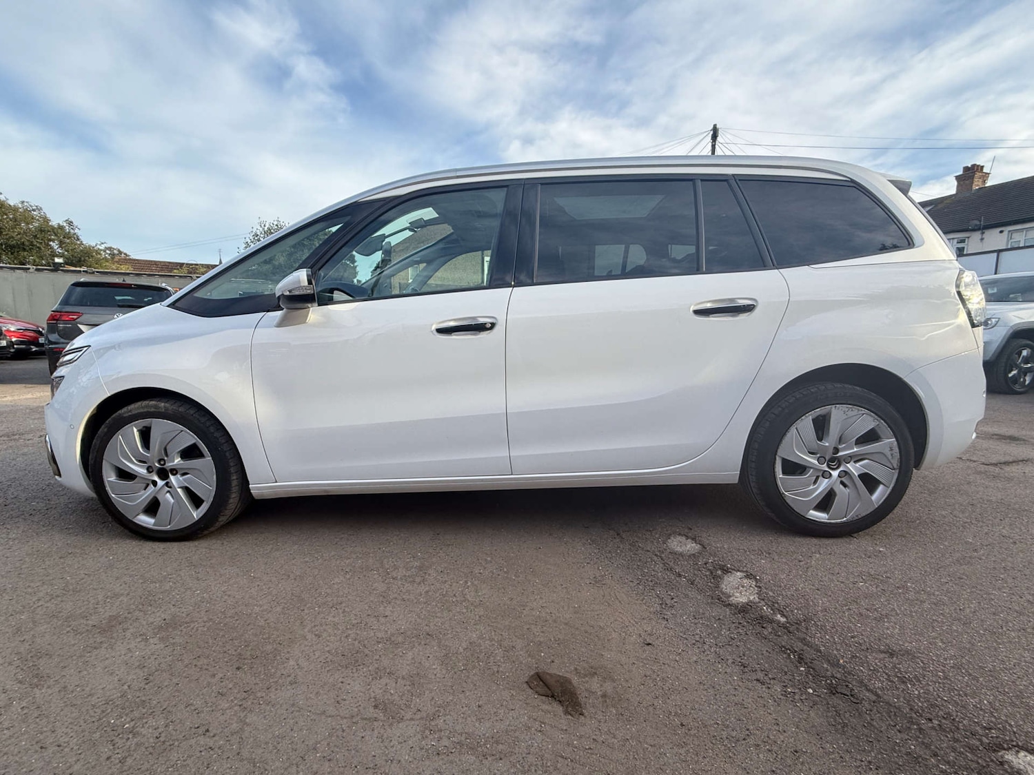 Used Citroen C4 Picasso 2016 for sale - 76056621: Photo 10