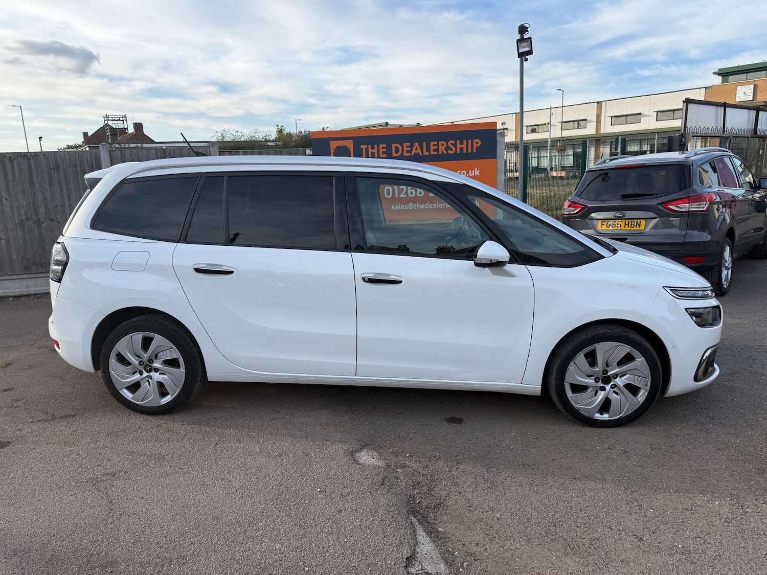 Used Citroen C4 Picasso 2016 for sale - 76056621: Photo 14