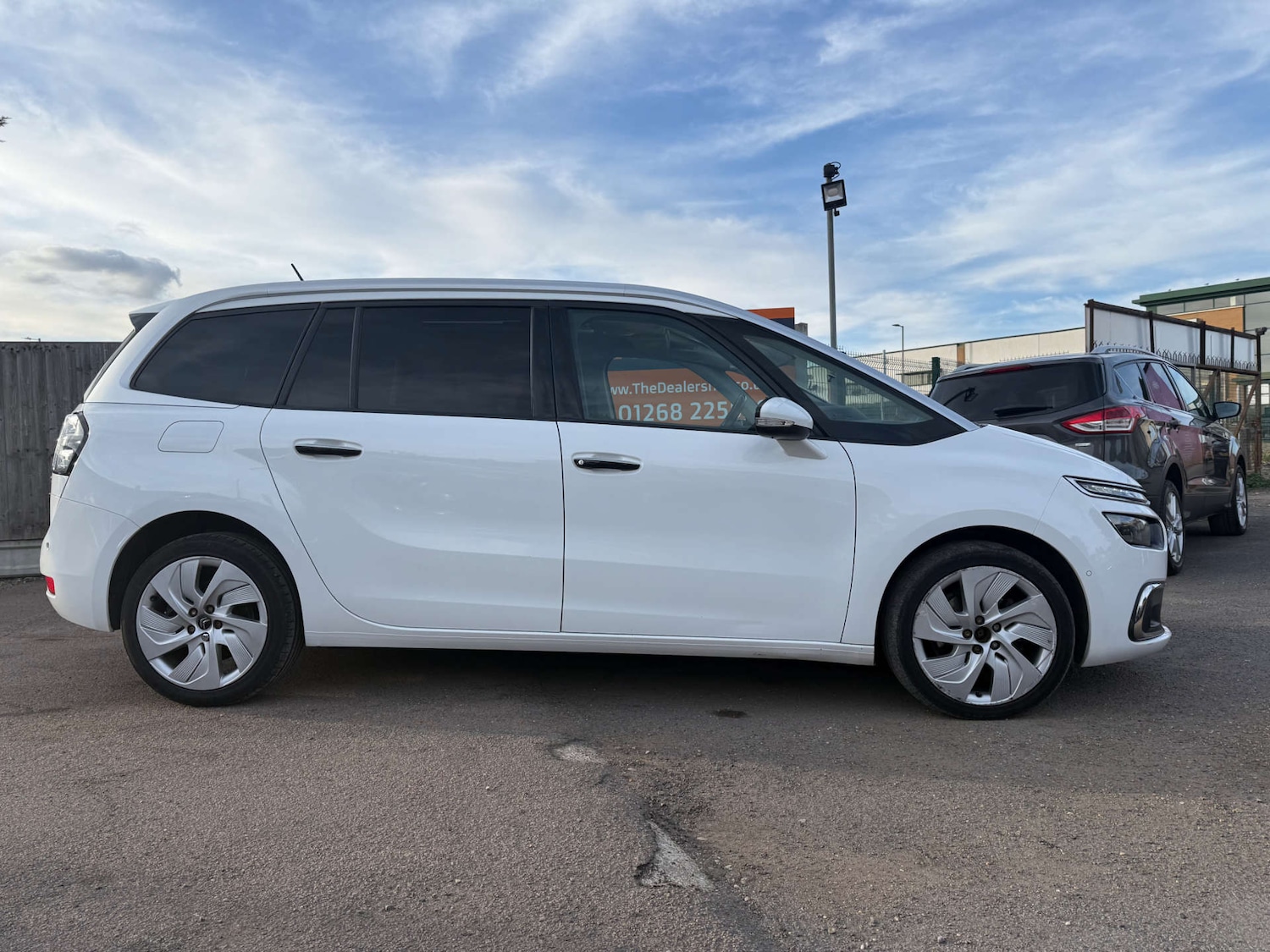 Used Citroen C4 Picasso 2016 for sale - 76056621: Photo 15