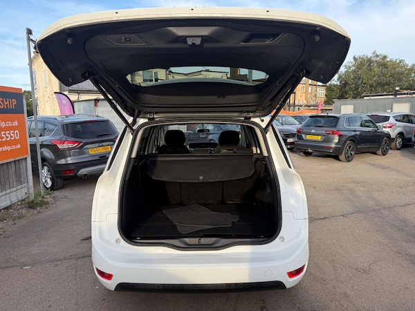 Used Citroen C4 Picasso 2016 for sale - 76056621: Photo 16