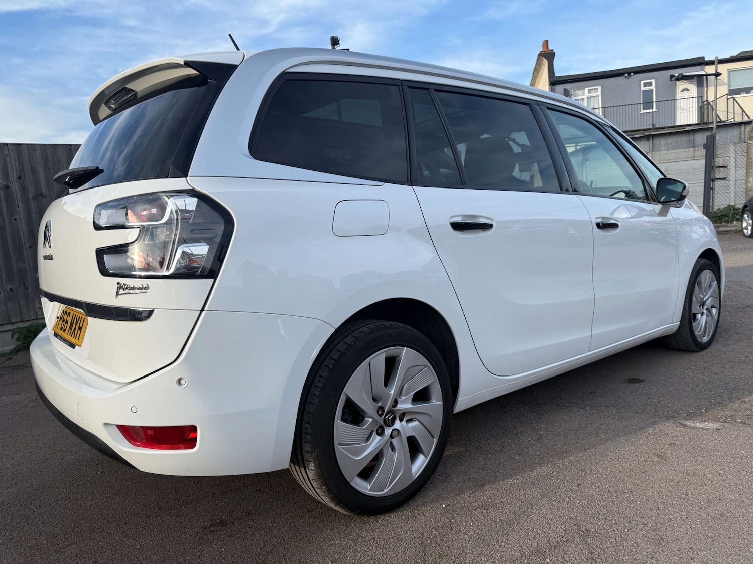 Used Citroen C4 Picasso 2016 for sale - 76056621: Photo 17