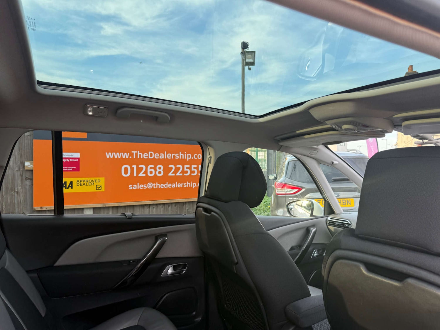 Used Citroen C4 Picasso 2016 for sale - 76056621: Photo 25