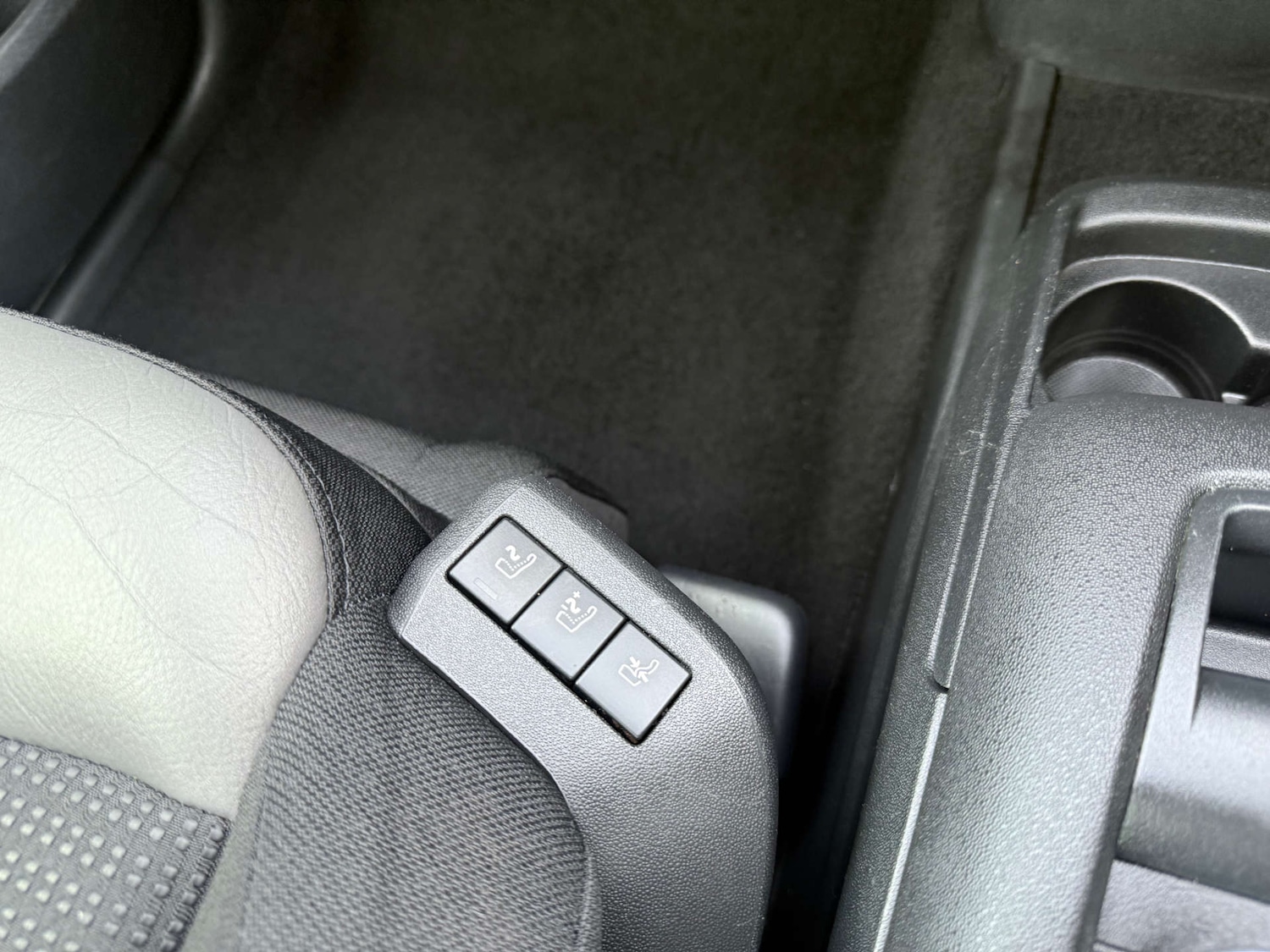 Used Citroen C4 Picasso 2016 for sale - 76056621: Photo 34