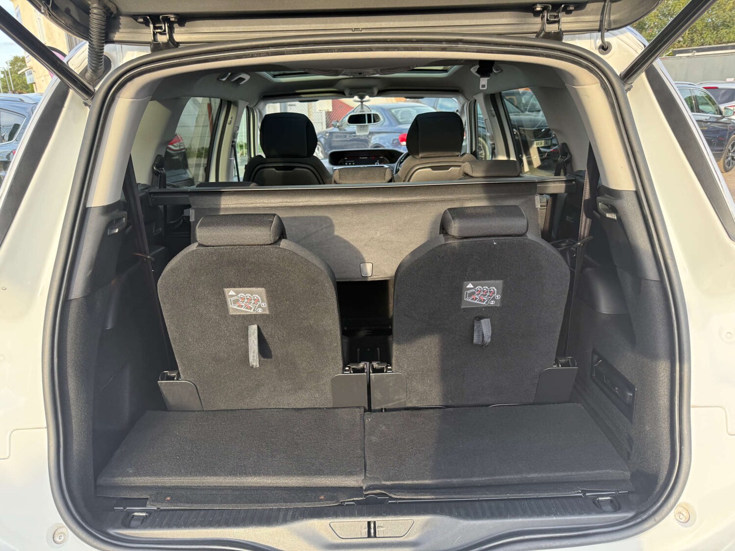 Used Citroen C4 Picasso 2016 for sale - 76056621: Photo 46