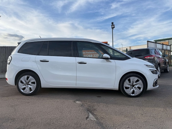 Used Citroen C4 Picasso 2016 for sale - 76056621: Photo 5