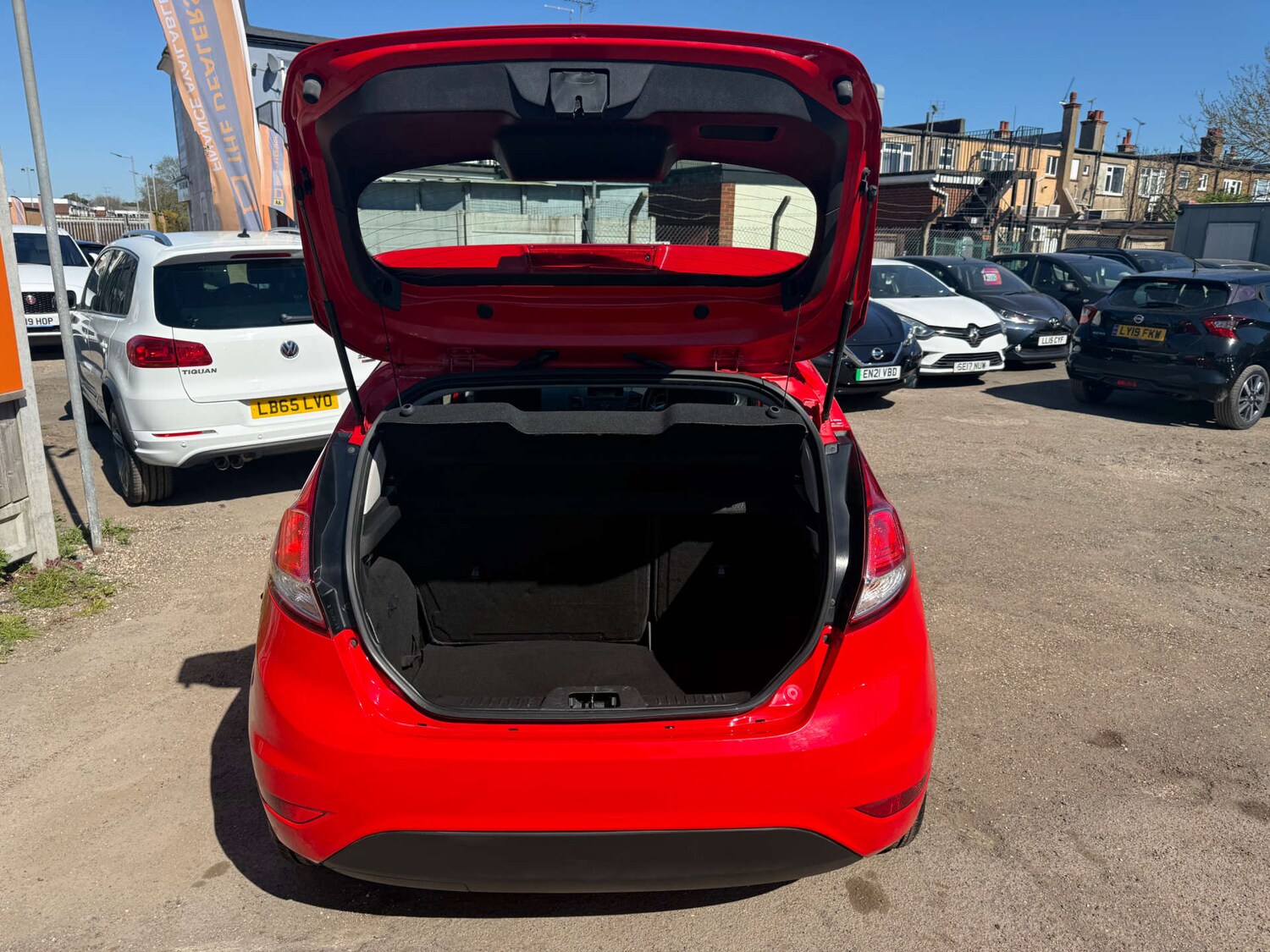 Used Ford Fiesta 2015 for sale - 78152399: Photo 15