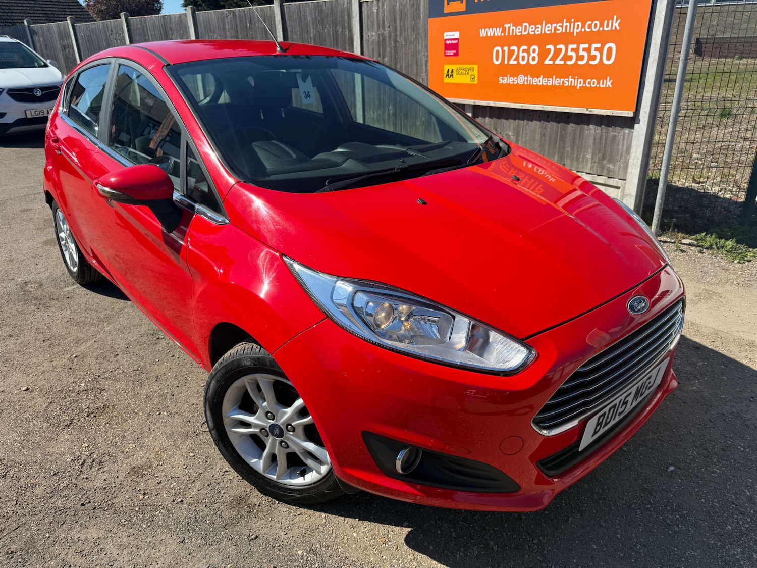 Used Ford Fiesta 2015 for sale - 78152399: Photo 2