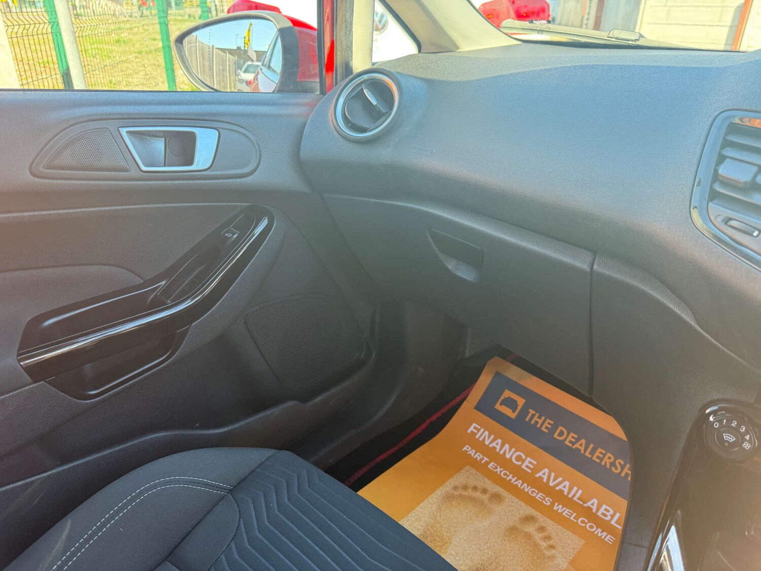 Used Ford Fiesta 2015 for sale - 78152399: Photo 31