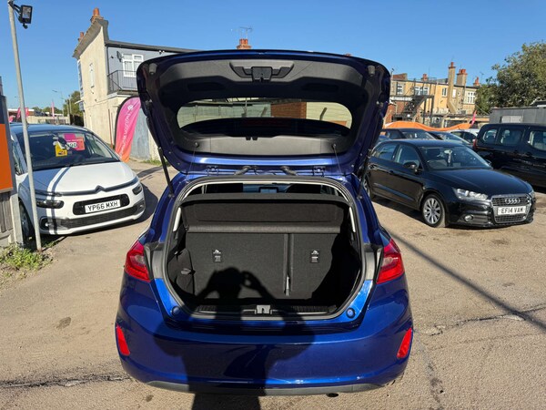 Used Ford Fiesta 2017 for sale - 76184931: Photo 13