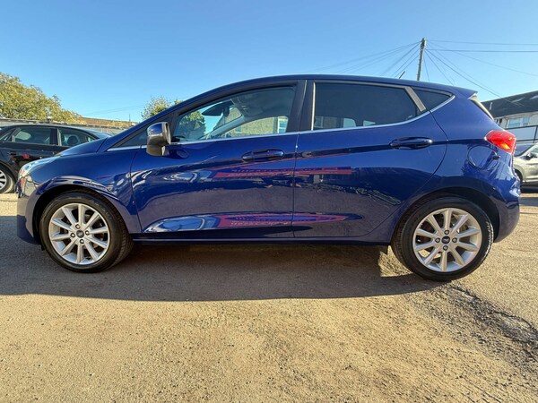 Used Ford Fiesta 2017 for sale - 76184931: Photo 15