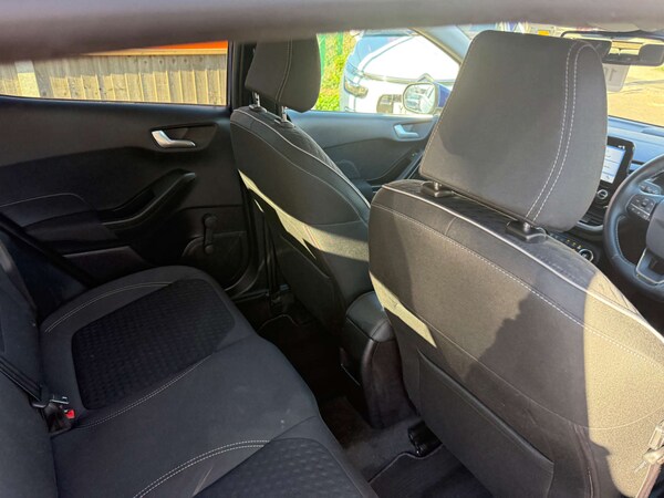 Used Ford Fiesta 2017 for sale - 76184931: Photo 16