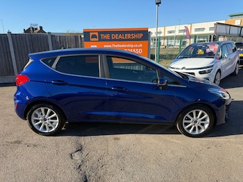Used Ford Fiesta 2017 for sale - 76184931: Photo 4