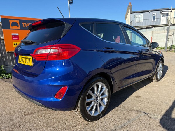 Used Ford Fiesta 2017 for sale - 76184931: Photo 9