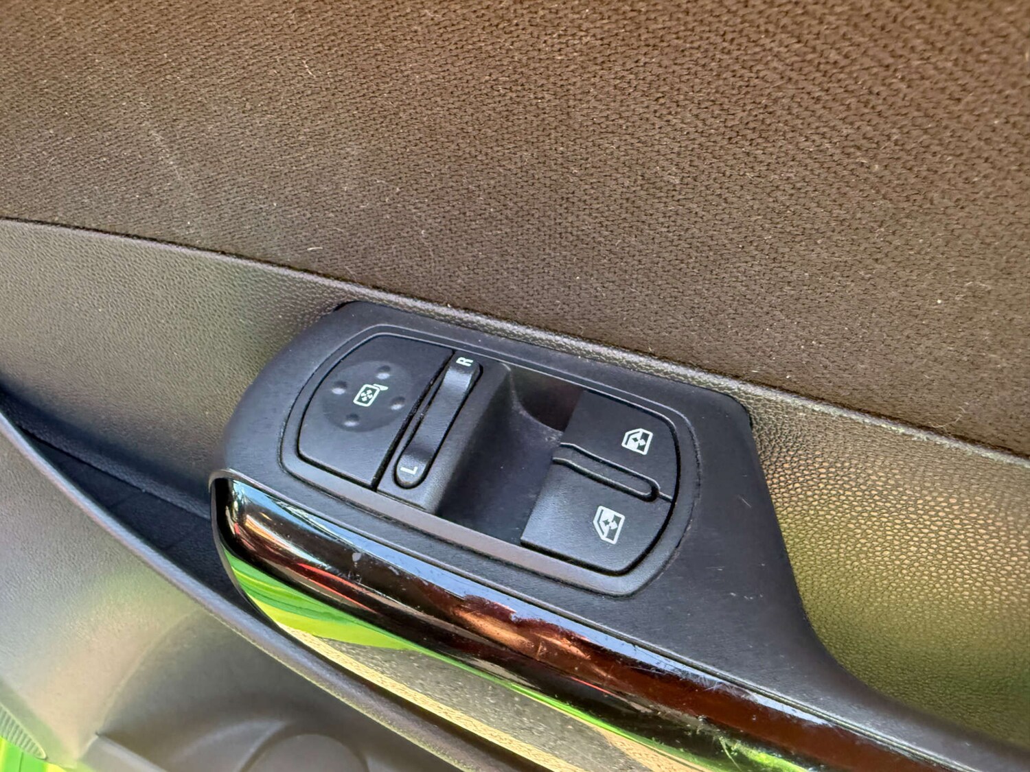 Used Vauxhall Corsa 2012 for sale - 78225845: Photo 28