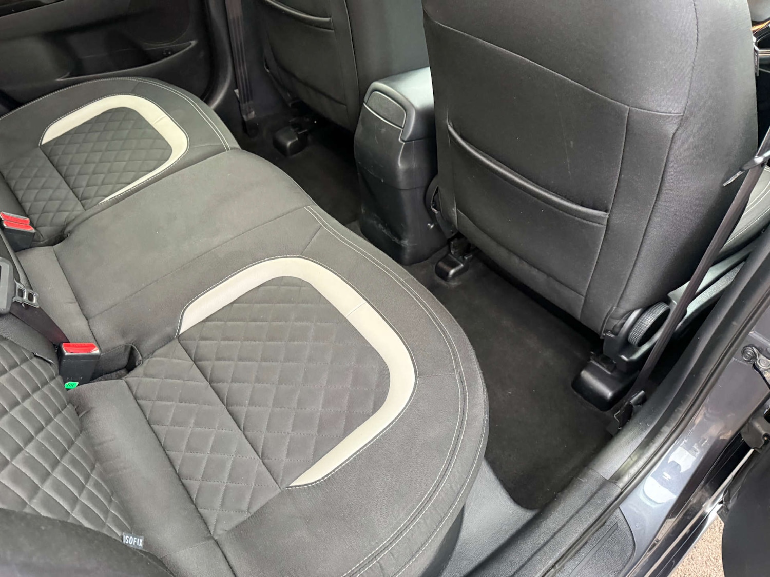 Used Kia Ceed 2018 for sale - 76663151: Photo 18