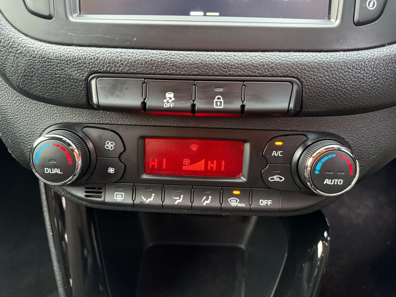 Used Kia Ceed 2018 for sale - 76663151: Photo 34