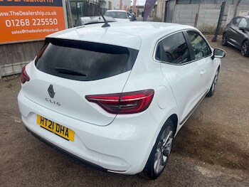 Used Renault Clio 2021 for sale - 79327545: Photo