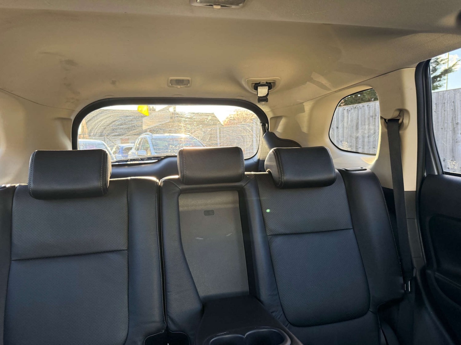 Used Mitsubishi Outlander 2015 for sale - 77821595: Photo 29