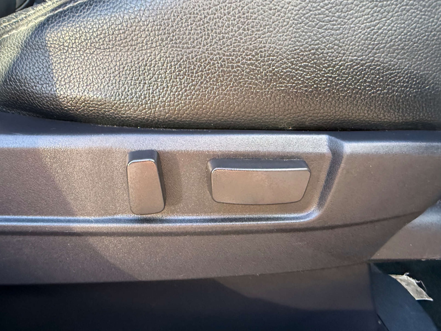 Used Mitsubishi Outlander 2015 for sale - 77821595: Photo 30