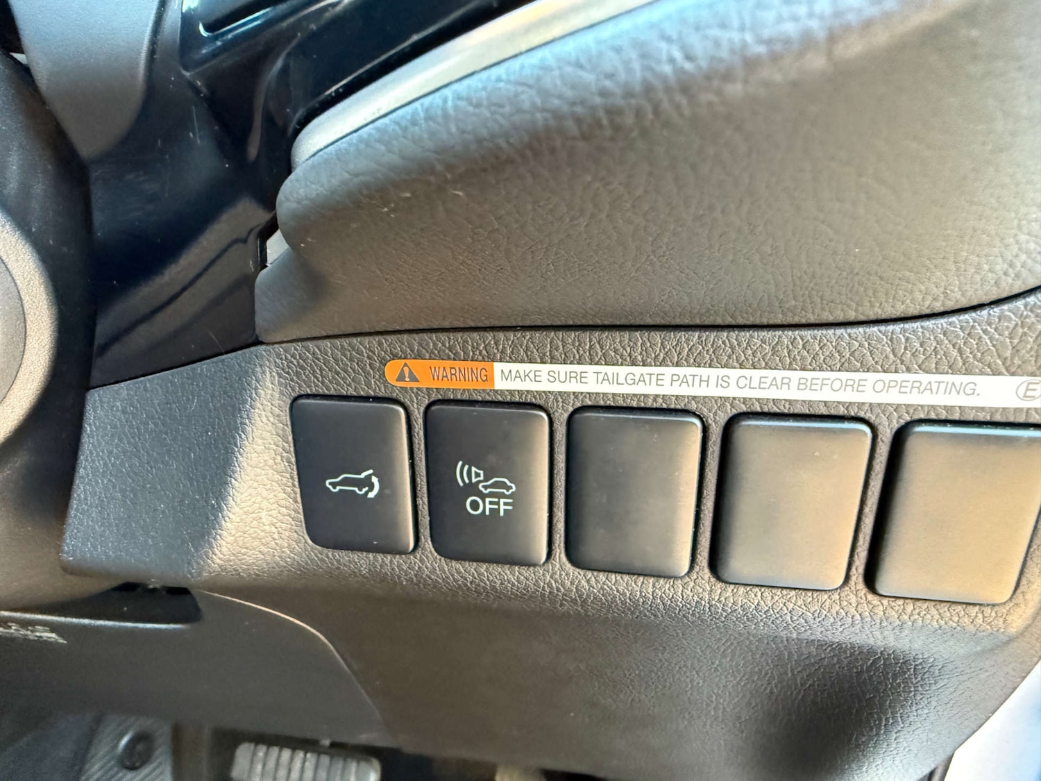 Used Mitsubishi Outlander 2015 for sale - 77821595: Photo 34