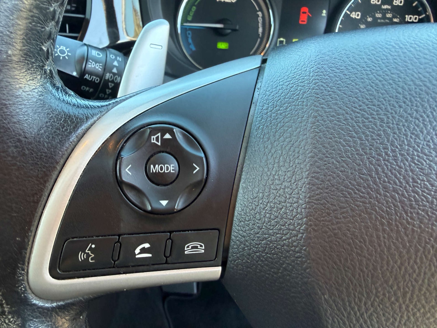 Used Mitsubishi Outlander 2015 for sale - 77821595: Photo 35