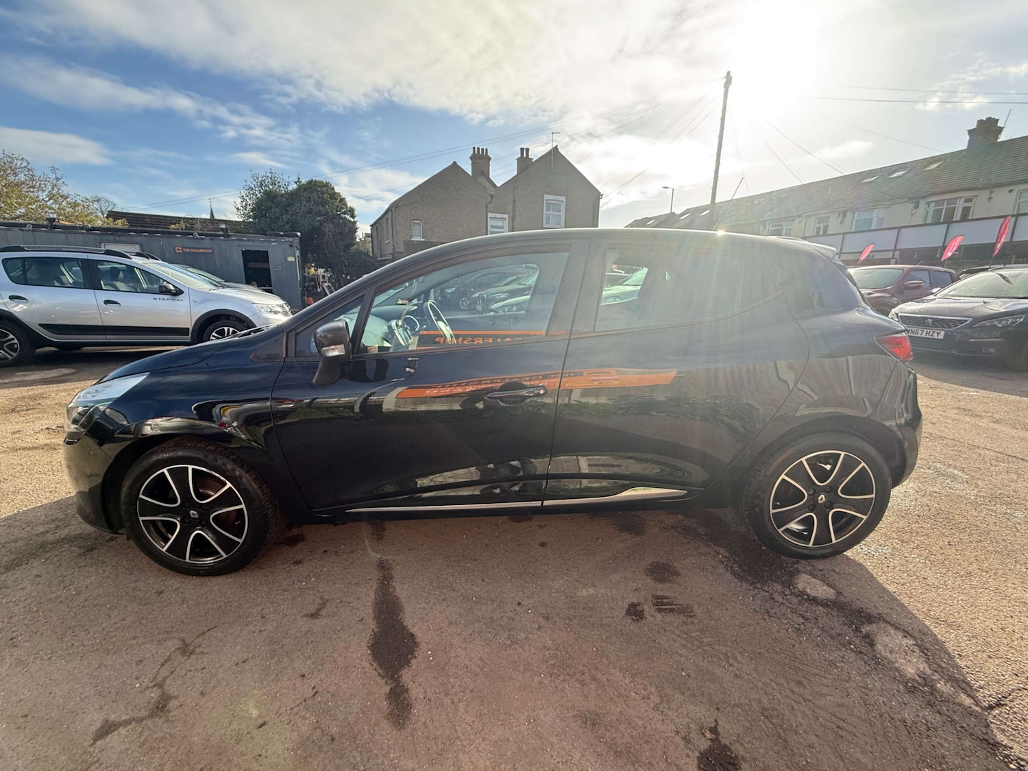 Used Renault Clio 2013 for sale - 76526169: Photo 14