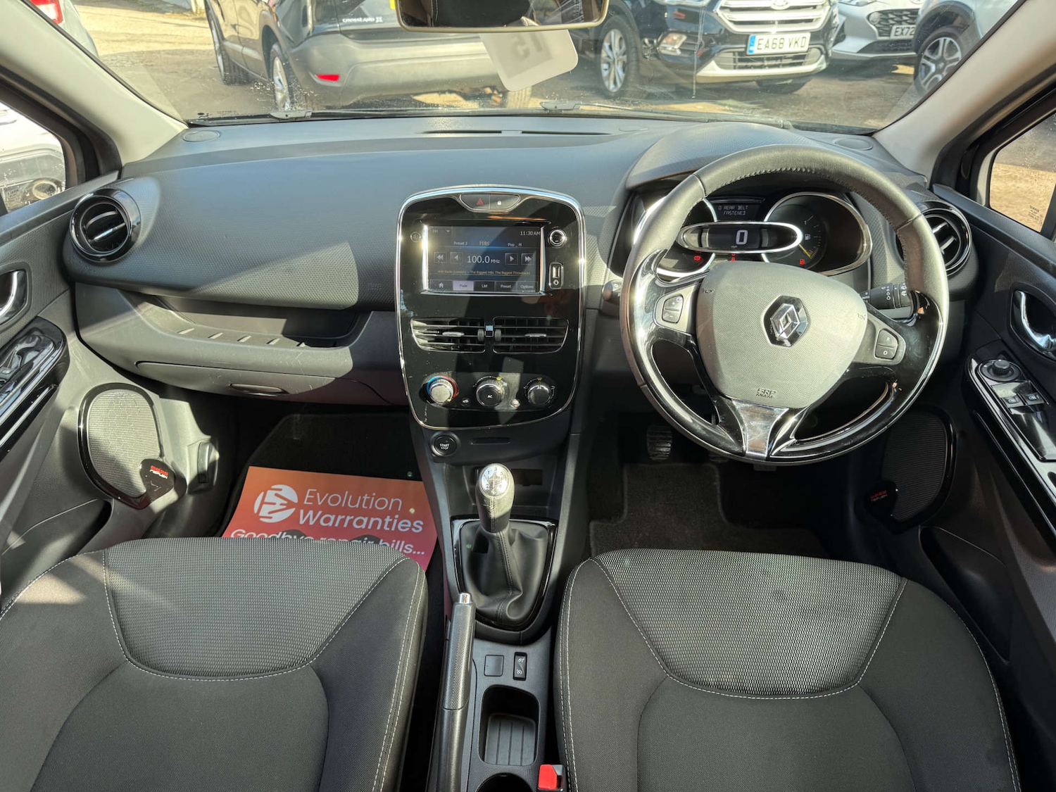 Used Renault Clio 2013 for sale - 76526169: Photo 19