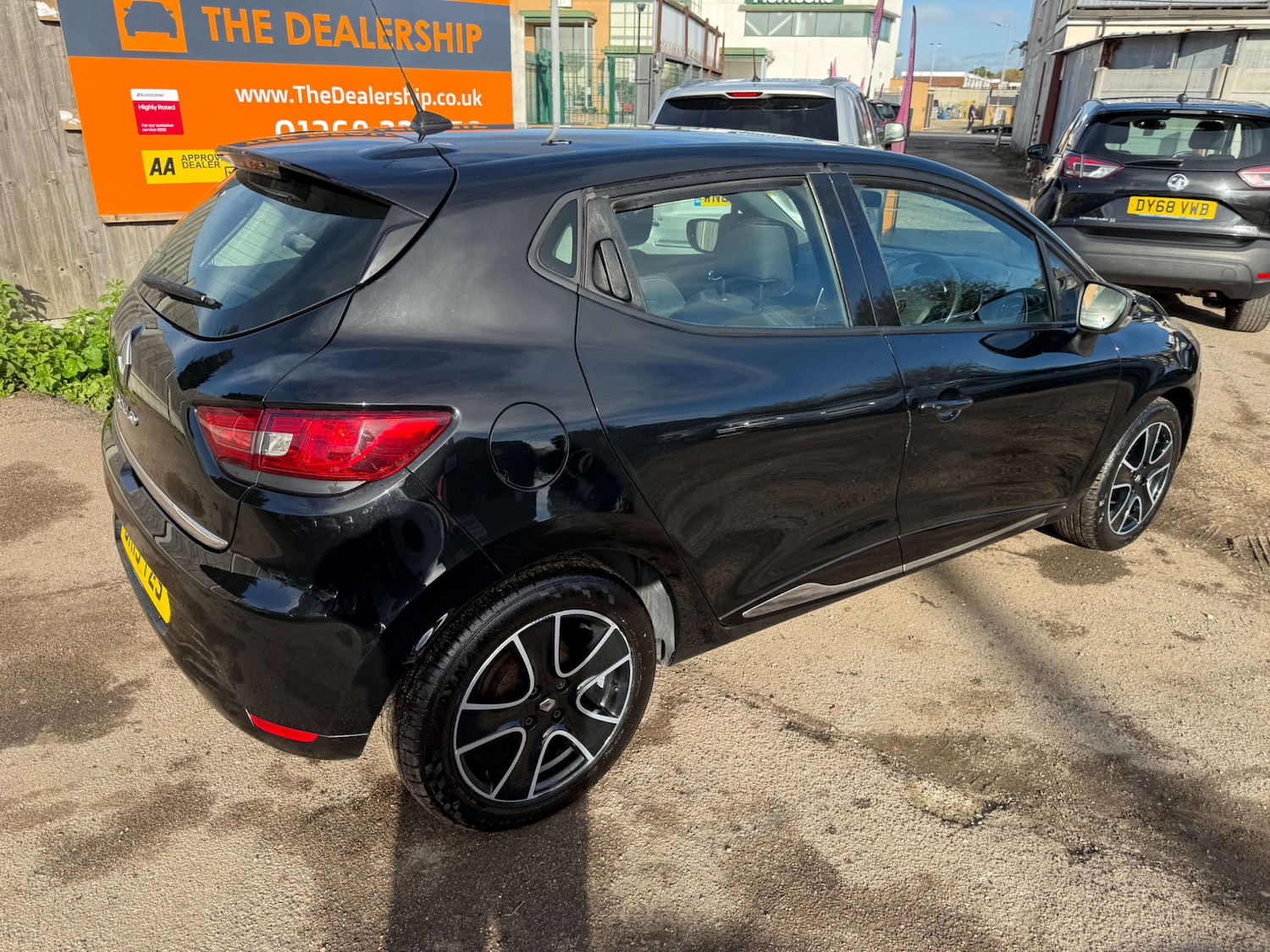 Used Renault Clio 2013 for sale - 76526169: Photo 8