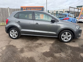 Used Volkswagen Polo 2017 for sale - 77845626: Photo