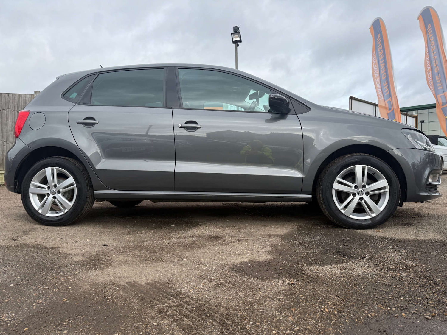 Used Volkswagen Polo 2017 for sale - 77845626: Photo 8