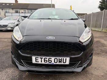 Used Ford Fiesta 2017 for sale - 77594865: Photo