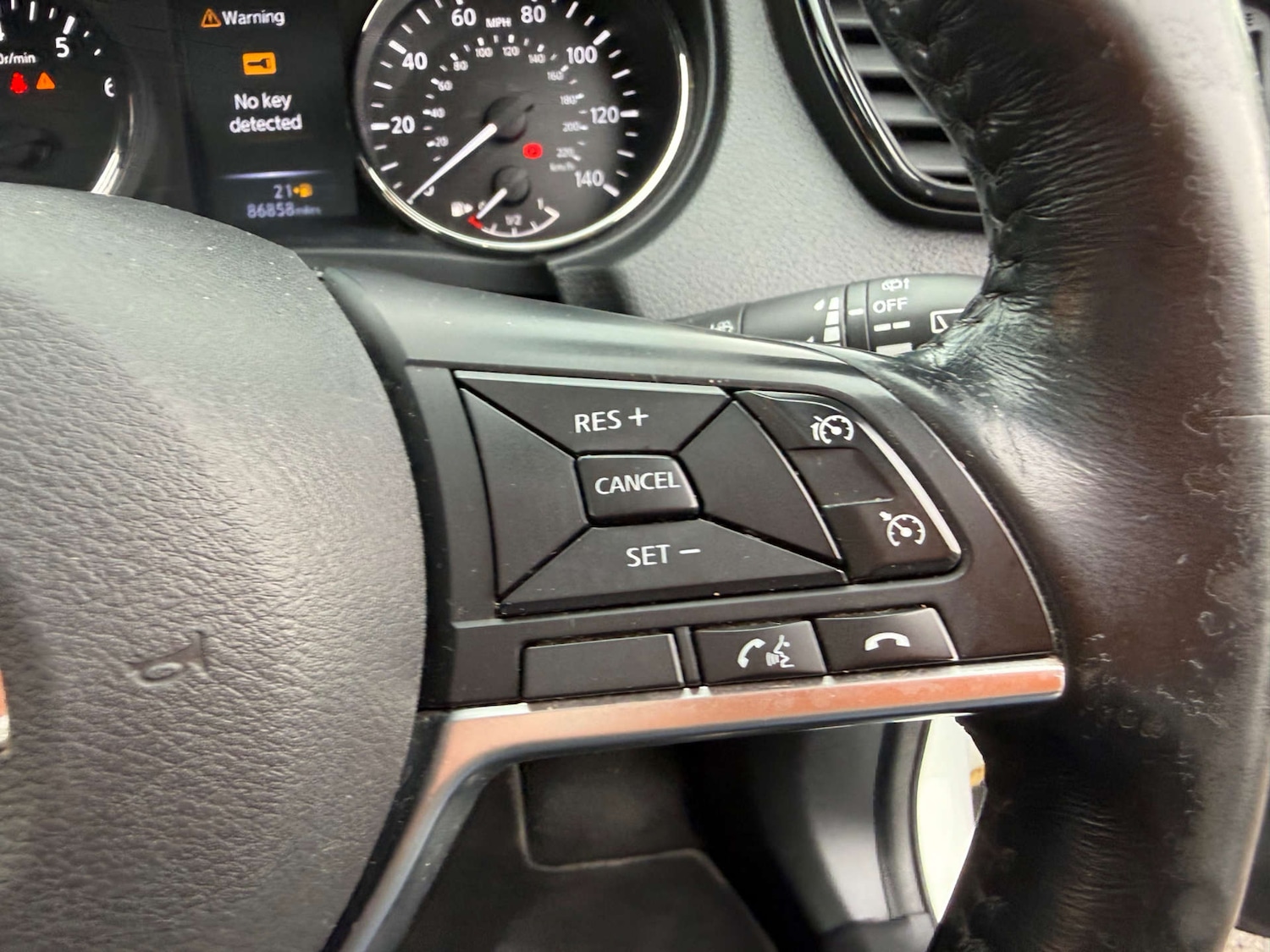 Used Nissan X-Trail 2018 for sale - 77932009: Photo 38