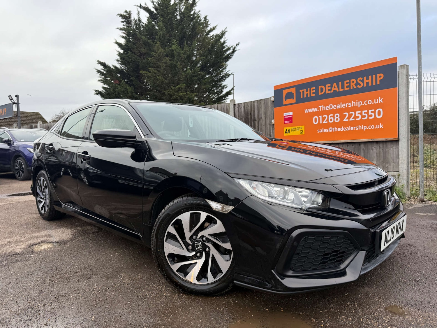 Used Honda Civic 2018 for sale - 76595227: Photo 1