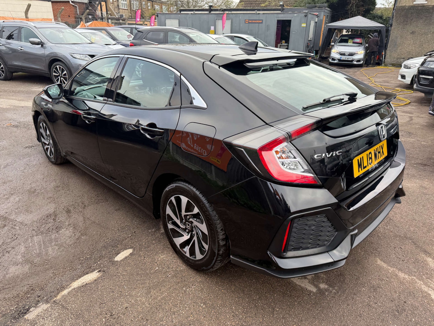 Used Honda Civic 2018 for sale - 76595227: Photo 12