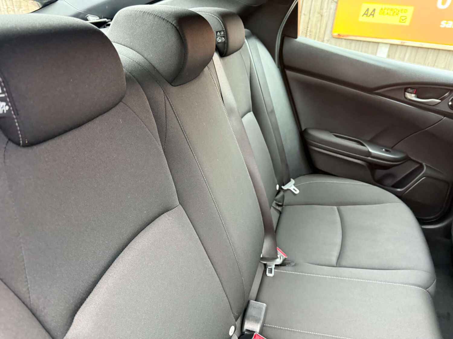 Used Honda Civic 2018 for sale - 76595227: Photo 22