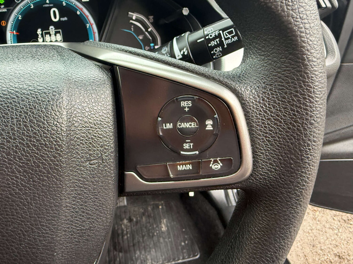 Used Honda Civic 2018 for sale - 76595227: Photo 36