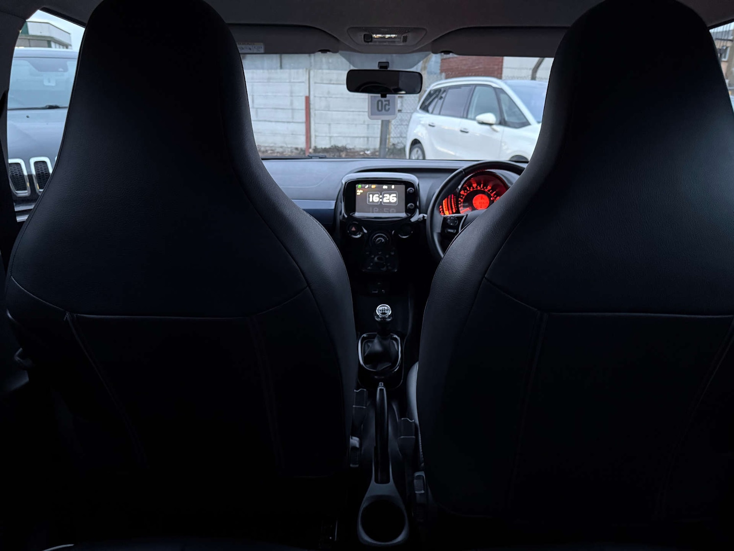 Used Toyota AYGO 2015 for sale - 77392230: Photo 15